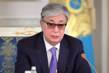 Фотография к новости: Қазақстанда денсаулық сақтауға 1 триллионнан астам қаржы бөлінген − Тоқаев