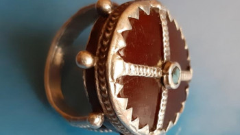 Фотография к новости: Ақан серінің көне жүзігі қазір қайда?