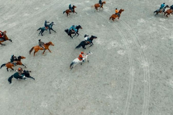 Фотография к новости: ﻿Қызды құтқармақ болып, ажал құшқан батырды еске алу үшін көкпар ұйымдастырылды