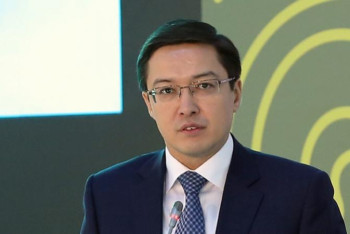 Фотография к новости: Елбасы шешімімен Ақышевтің қызметі ауысты