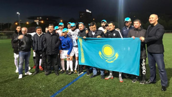 Фотография к новости: Франциялық қазақтар: Қазақстанның латын графикасына ауысуы біз үшін қуаныш