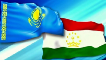 Фотография к новости: Қазақстан Тәжікстанға әскери-техникалық көмек көрсетеді 