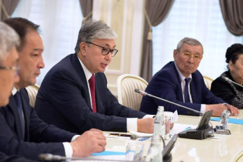 Фотография к новости: Тоқаев: Тек мұнай саласына сеніп өмір сүруге болмайды