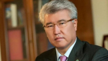 Фотография к новости: Мәдениет министрі Қалихан Жәнібекованың туыстарына көңіл айтты