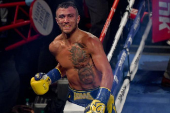 Фотография к новости: Ломаченко қарсыласын нокаутқа жіберді