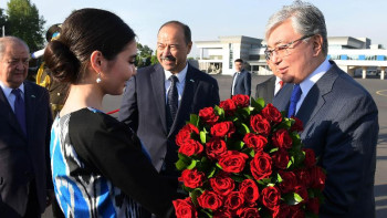 Фотография к новости: Қазақстан Президенті мемлекеттік сапармен Ташкентке барды