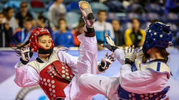 Фотография к новости: ﻿Таеквондошылар Украинадағы турнирден 12 жүлде еншіледі