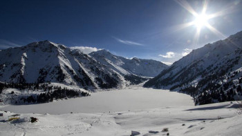 Фотография к новости: Алматы тауларында қар көшкіні қаупі сақталады