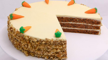 Фотография к новости: Астанада бір отбасы торттан уланып қалды