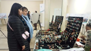 Фотография к новости: Алматыда әлеуметтік жобалар жәрмеңкесі өтуде