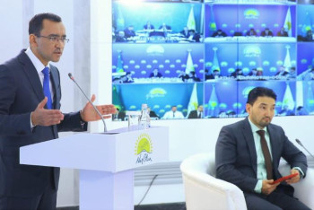 Фотография к новости: Әшімбаев: Біз өзімізді өзіміз алдамай, нақты жағдайды көрсетуіміз керек