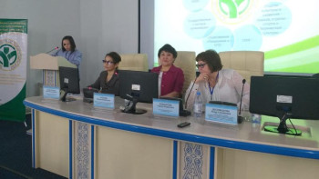 Фотография к новости: Өскеменде мектеп асханаларында тамақтану жайы талқыланды