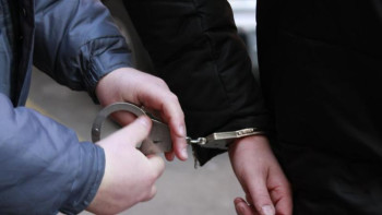 Фотография к новости: Ақтөбеде зираттың металл қоршауларын ұрлаған күдікті ұсталды