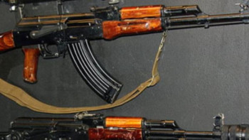 Фотография к новости: Шекарадан Калашников автоматтарын алып өтпек болған азамат ұсталды