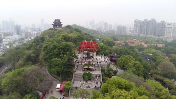 Фотография к новости: Ухань - студенттер мекені