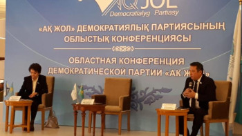 Фотография к новости: «Ақ жолдан» президенттікке әйел адам үміткер болуы мүмкін