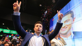 Фотография к новости: Тоқаев Зеленскийді сайлаудағы айқын жеңісімен құттықтады