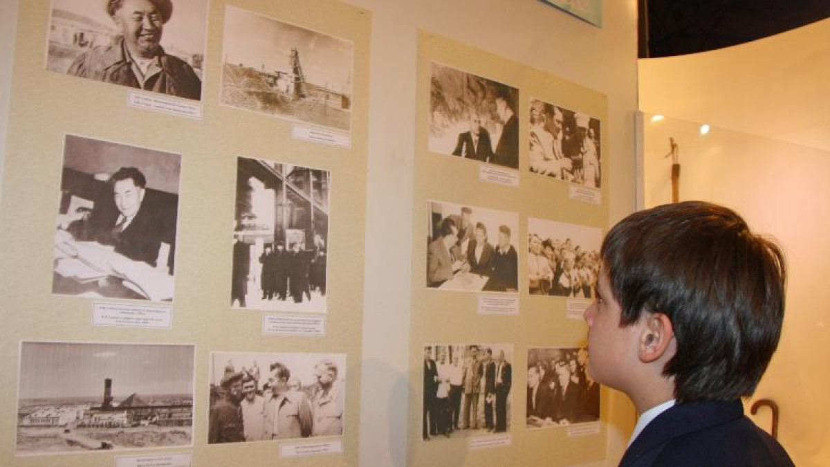 Алматыда Қаныш Сәтбаевтың 120 жылдығына арналған көрме өтіп жатыр