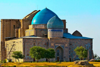 Фотография к новости: Түркістандағы Қожа Ахмет Ясауи кесенесінде «Музейге сый» акциясы өтеді 