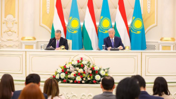 Фотография к новости: Тоқаев: Елімізге Мажарстанның бизнес делегациясы келеді