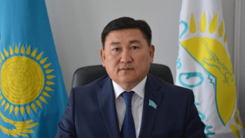 Фотография к новости: Қазақстан тарихы жаңа жетістіктермен толығарына сенемін – Нұрмахан Жолдасов