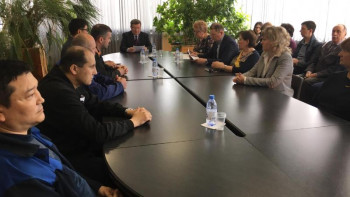 Фотография к новости: Сайлауда түгел дауыс береміз – Ақтөбе хром зауытының ұжымы 