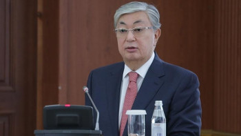 Фотография к новости: Тоқаев: Семей полигонынан зардап шеккендерге жағдай жасалу керек