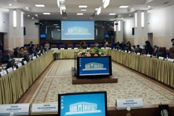 Фотография к новости: Ректорлар бәсекеге қабілетті болу керек – депутат