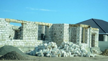 Фотография к новости: Оңтүстіктен солтүстікке қоныс аударғандарға коттедж беріледі