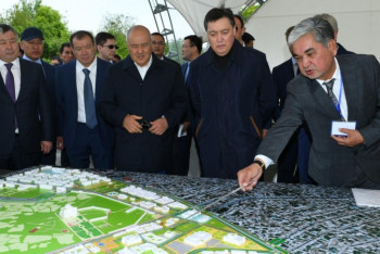 Фотография к новости: Түркістанда әкімшілік-іскерлік орталығында 17 нысан салынуда