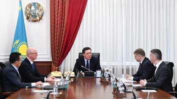 Фотография к новости: Мамин «РТЖ» ААҚ бас директоры Белозеровпен кездесу өткізді