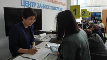 Фотография к новости: Қарағанды облысында АӘК төлемдерін бұрынғыдан 4 есе көп отбасы алды