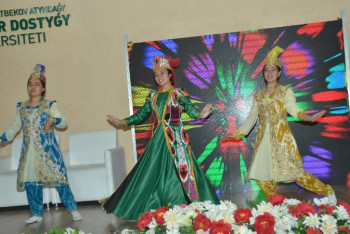 Фотография к новости: Шымкентте «Бірлік жолы» этнофорумы өтті