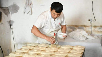 Фотография к новости: Түркістан облысындағы наубайханада тәулігіне 12 мың дана нан пісіріледі 