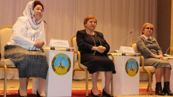 Фотография к новости: Павлодарлық студенттер ҚХА-ның аға буын өкілдерімен кездесті