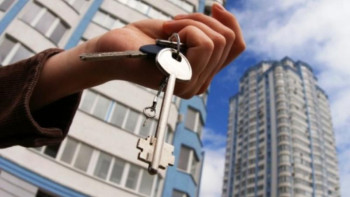 Фотография к новости: Павлодарлық көпбалалы аналар пәтерлі болды