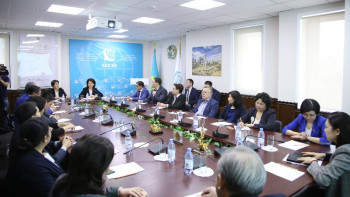 Фотография к новости: Президент сайлауы – 2019: Отандық саясаттанушылар пікірталас өткізді