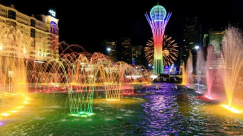 Фотография к новости: Нұр-Сұлтанда субұрқақтар іске қосылды