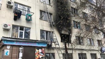 Фотография к новости: Нұр-Cұлтанда жатақхана өртенді 