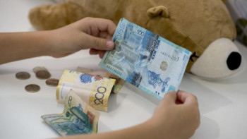 Фотография к новости: 80 мыңнан астам отбасы жаңартылған атаулы әлеуметтік көмек алды