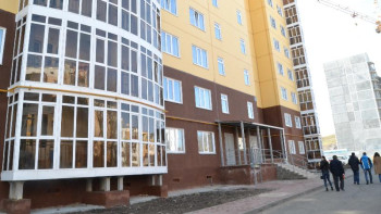 Фотография к новости: Ақмолада 700-ден аса салымшы жаңа пәтерлерге көшеді