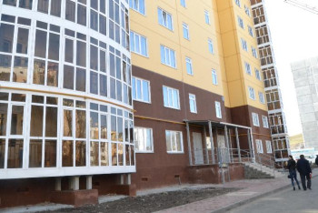 Фотография к новости: Ақмолада 700-ден аса салымшы жаңа пәтерлерге көшеді