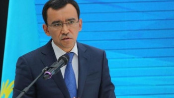 Фотография к новости: Адамдар саяси ұстанымын білдіруге құқылы, бірақ заңды сақтау керек – Әшімбаев 