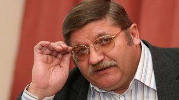 Фотография к новости: Арнайы қызмет өкілдері қытайтанушы Константин Сыроежкинді қамауға алды