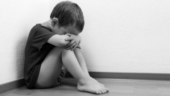 Фотография к новости: Балабақша тәрбиешісі бүлдіршіндерді соққыға жыққан