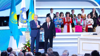 Фотография к новости: Қазақстан халықаралық мәселелердің түйінін тарқататын диалог алаңына айналып келеді – ҚХА мүшесі