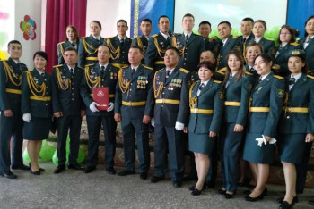 Фотография к новости: Ақтөбелік Отан қорғаушыларға құрмет көрсетілді