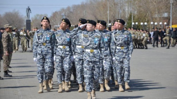 Фотография к новости: Көкшетаулық оқушылар сап түзеуден жарысты 