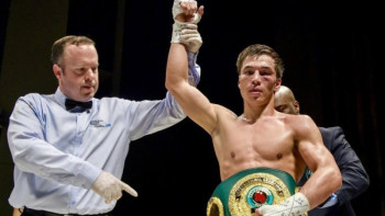 Фотография к новости: Батыр Жүкембаевтың келесі жекпе-жегі Монреальде өтеді