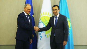 Фотография к новости: Аймақтық байланыс экономикалық дамуға тың серпін береді – Еуроодақ өкілі